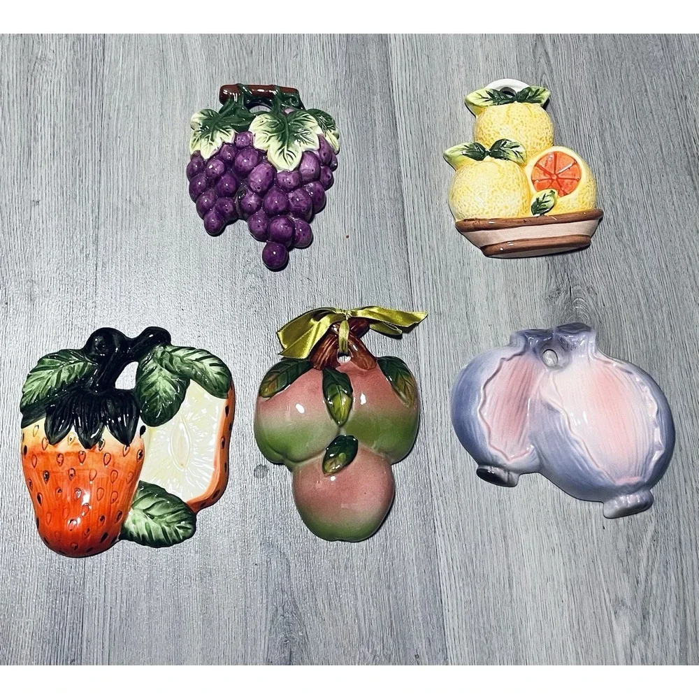 Set‎ Of Five Vintage Hanging Kitchen, Fruits, And Vegetable Decor